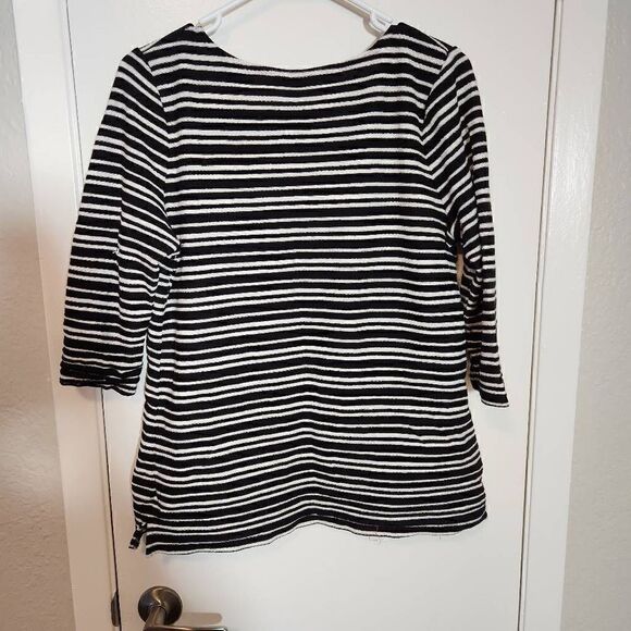 Liz Claiborne Horizontal stripe top - Picture 2 of 7